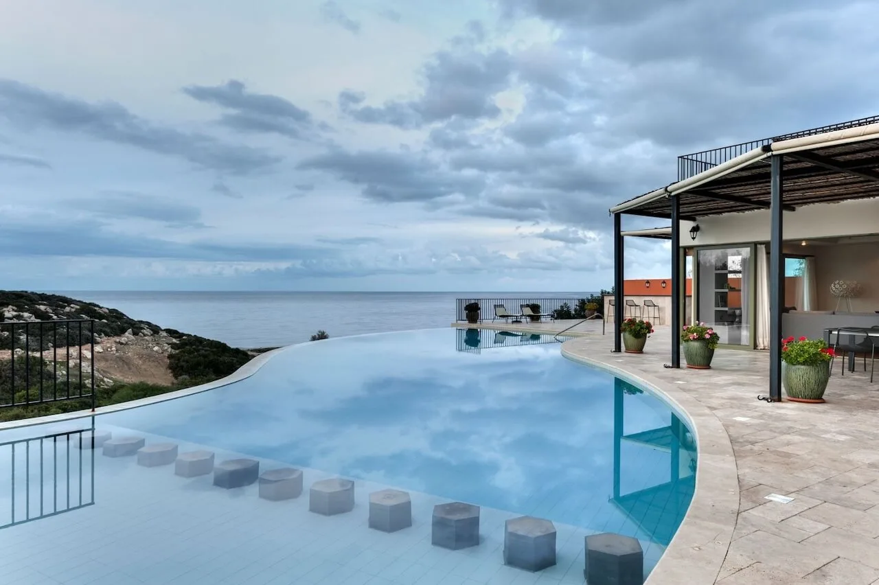 Esentepe-Beachfront-500m2-7-Bed-Golf-Villa-North-Cyprus-Property-J1 Esentepe-Beachfront-500m2-7-Bed-Golf-Villa-North-Cyprus-Property-J1